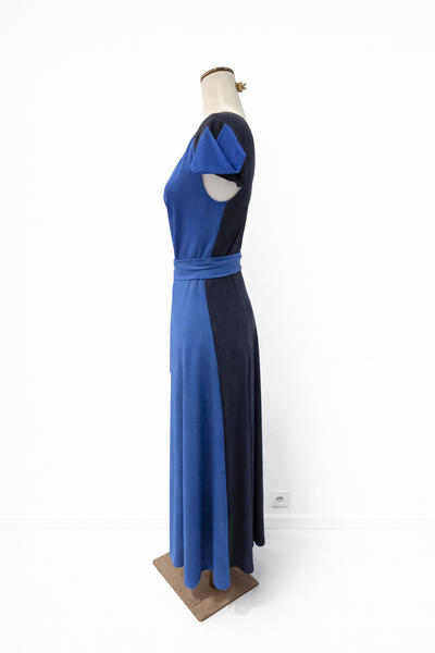 Robe cache cœur bicolore