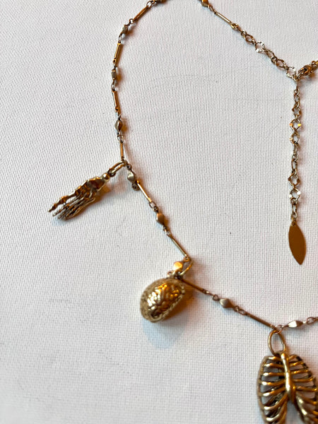 Collier walking dead