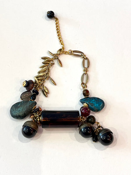 Bracelet gri-gri tons foncés