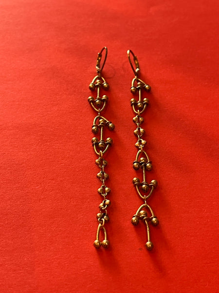 Boucles Calder asymétriques
